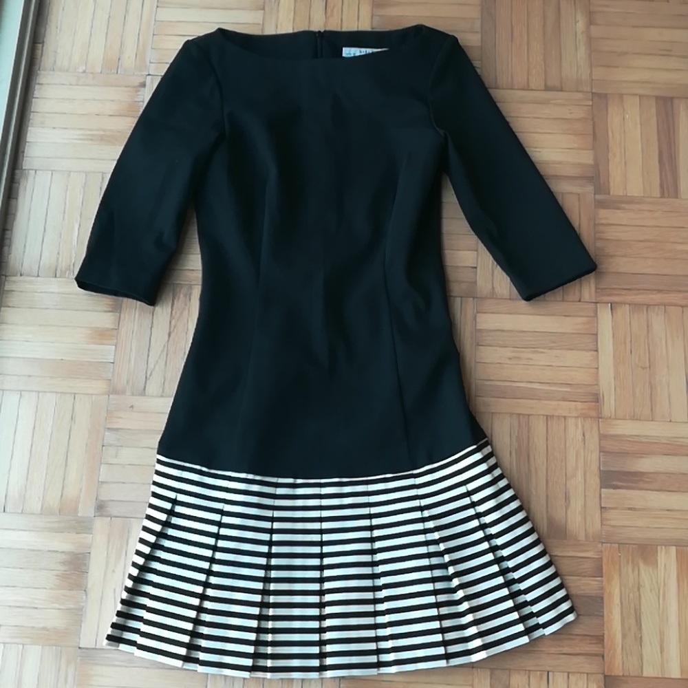 Fitted black mini dress from Zara